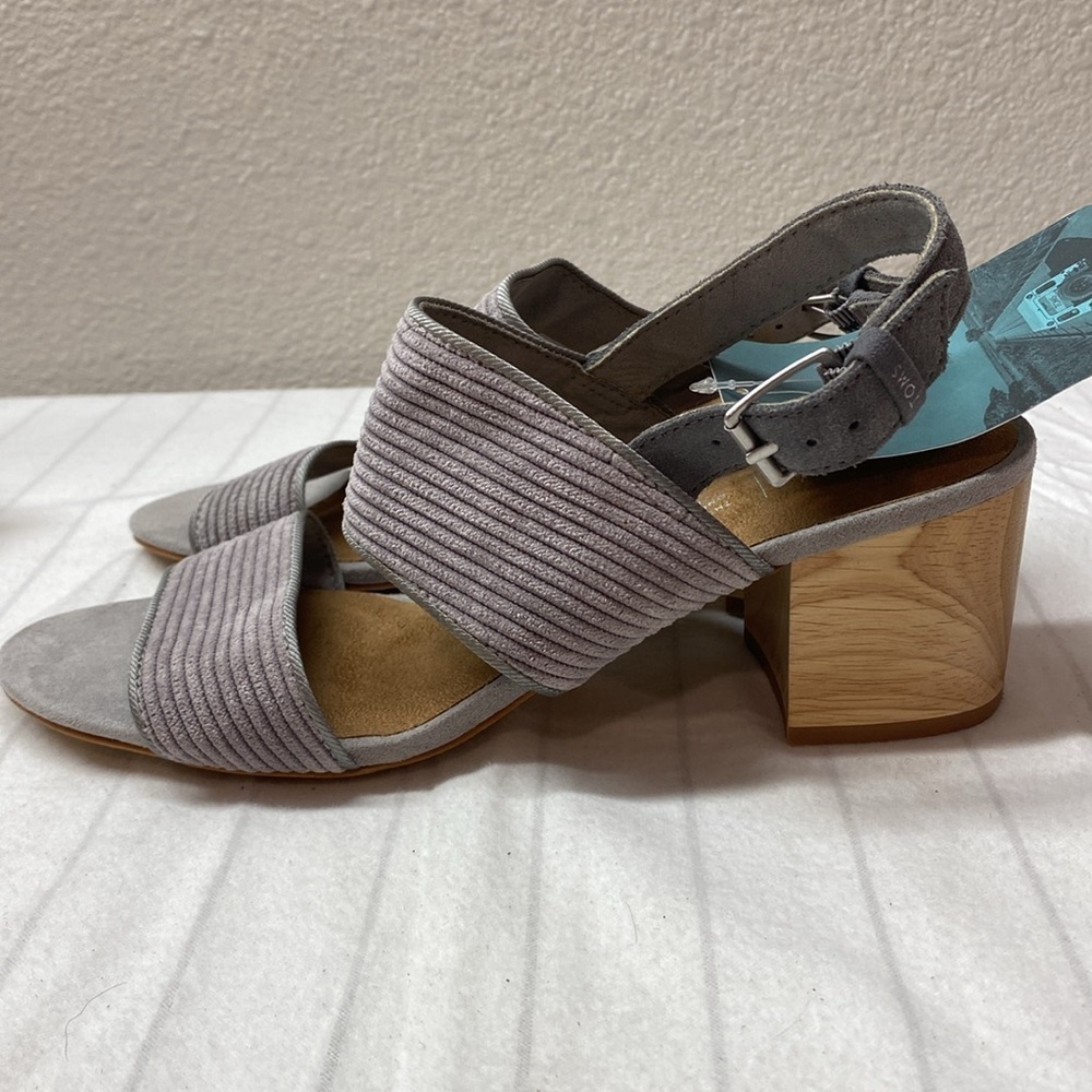TOMS Poppy Sandal (Women, TOMS‎ Women's Gray Sandals, Highheel Size 8.5 - Picture 3 of 9